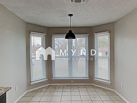 5th image of 2308 Harvest Glen Ct