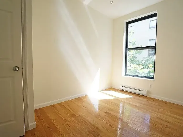 204 W 108th St #4 — Photo 3