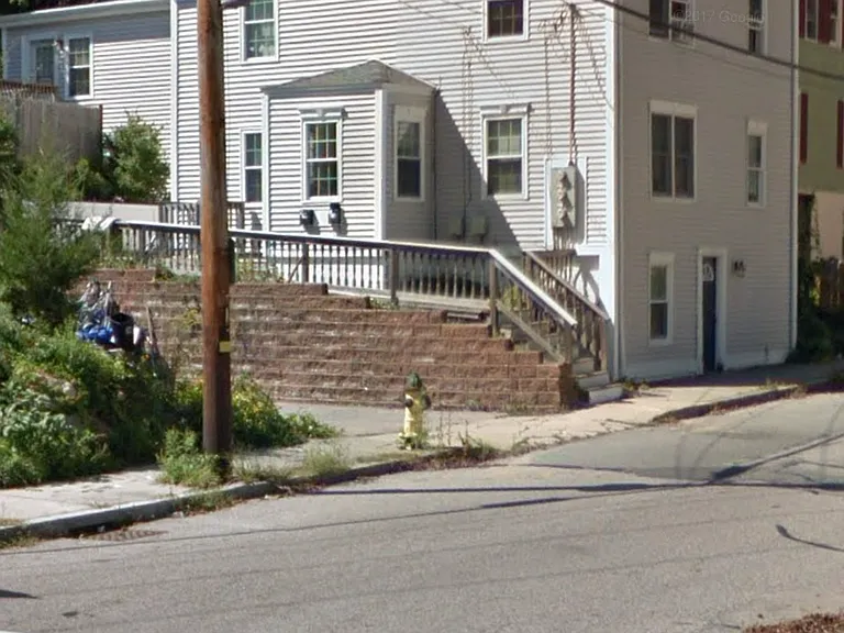 65 Pleasant St — Photo 1