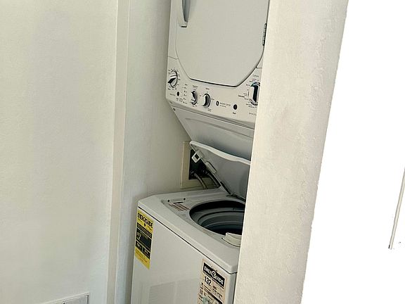 In-Unit Laundry