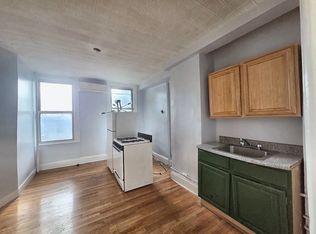 150 21st St #2-R, Brooklyn, NY 11232