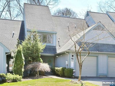 36 Braeburn Dr, Washington Township, NJ, 07676