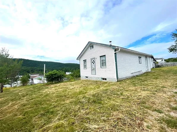 167 Fault Drive, Dover, NL A0G1X0