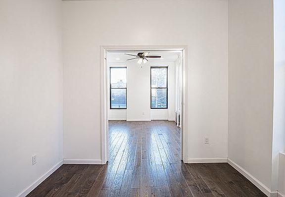 4th image of 100 Jefferson Ave #2A