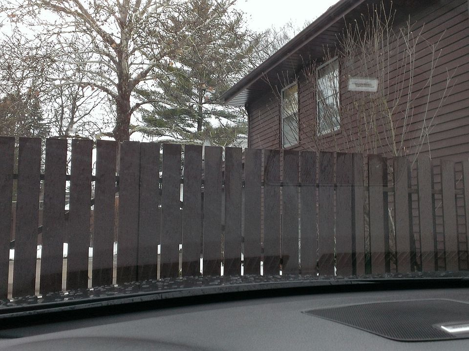 2nd image of 950 Wayne Ave