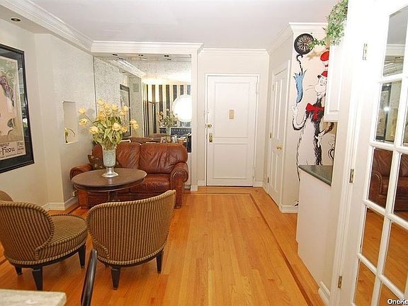2nd image of 269 Grand Central Pkwy APT 15C