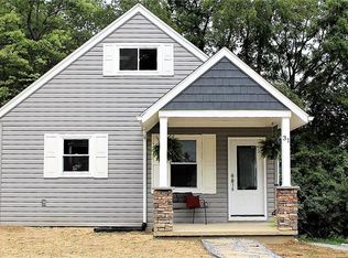 31 Bock Ln, Baden, PA 15005