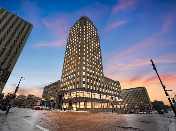 606 West Wisconsin AVENUE #1102, Milwaukee, WI 53203