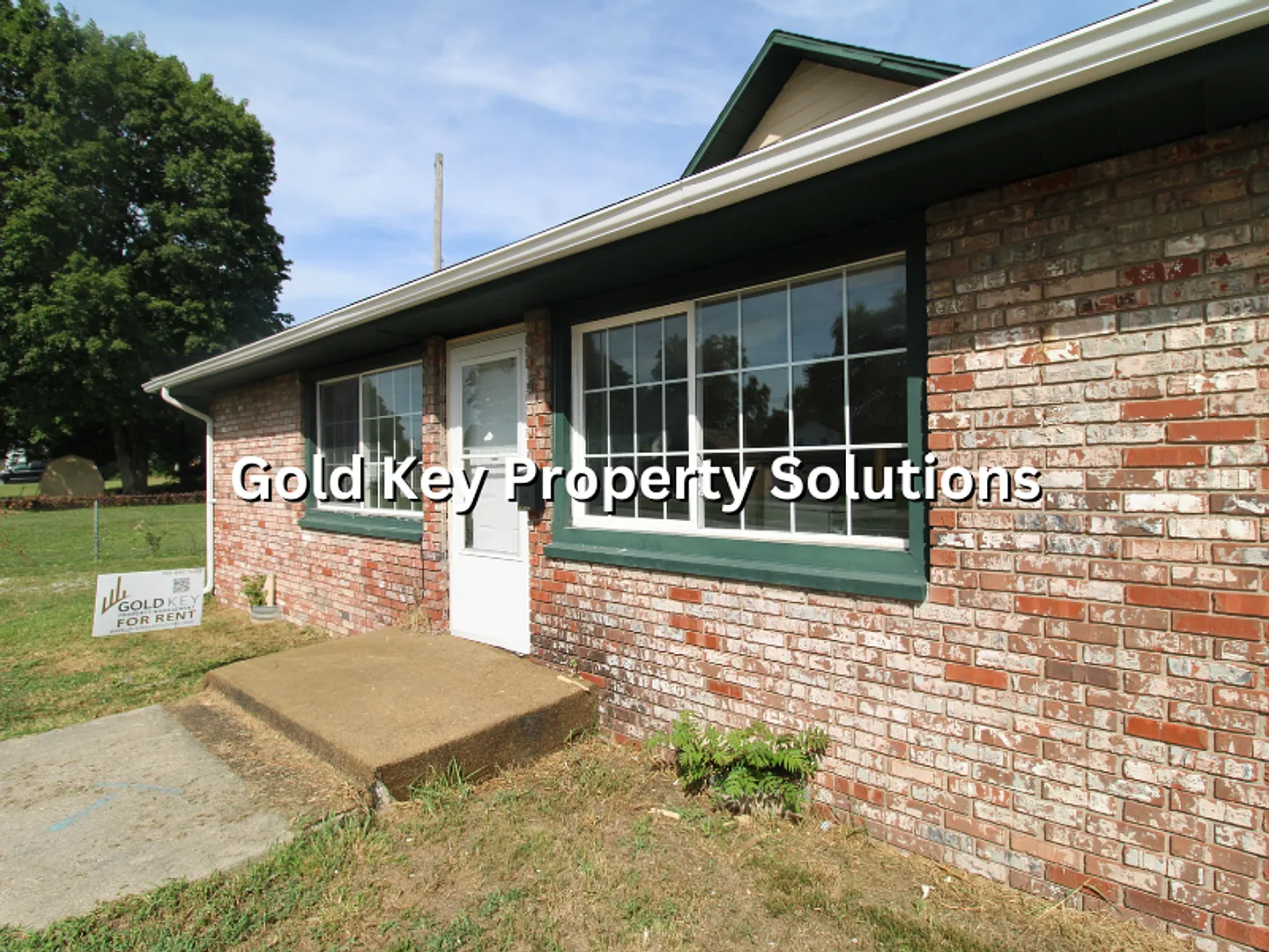 412 Doctor Martin Luther King Dr — Photo 2