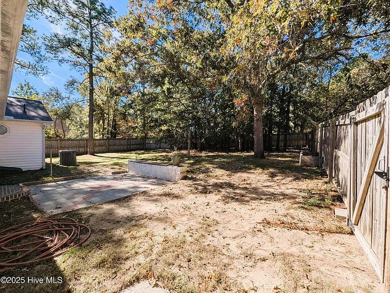 290 Diamondhead Dr S — Photo 20