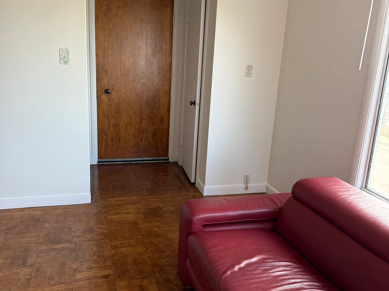 3 bed, 1235 sqft, $4,275 — Photo 4