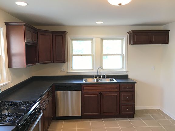 Large eat in kitchen