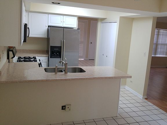 5th image of 17 White Pine Dr