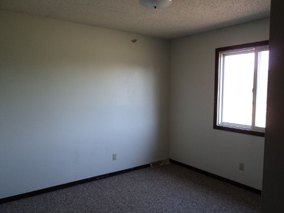 4th image of 6668/6670 Fairway Cir