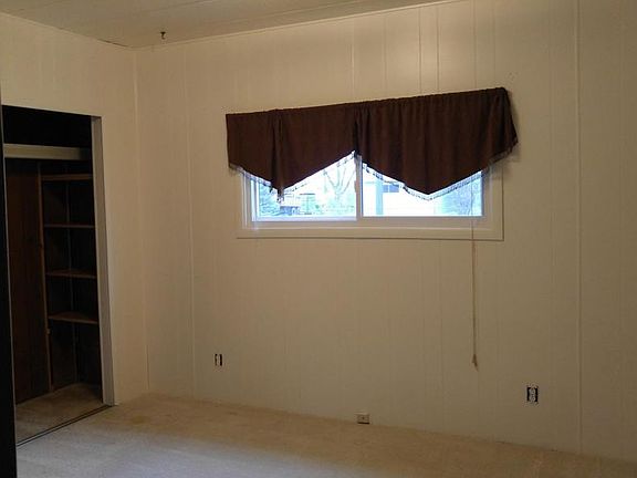 4th image of 1230 McKinley Ave