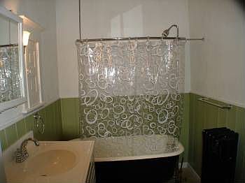5th image of 1955 Plainfield Ave NE