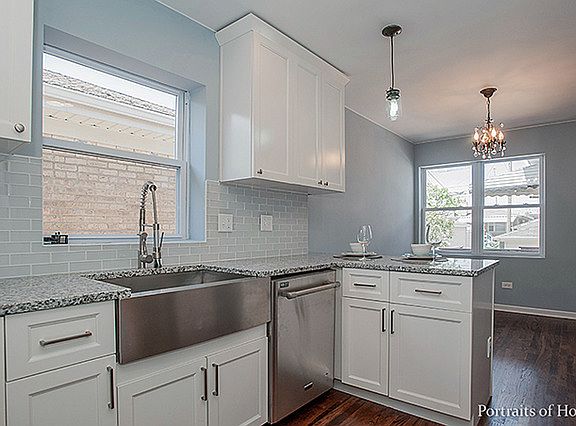3rd image of 7314 W Pensacola Ave