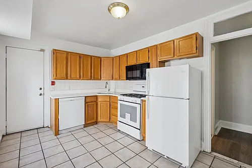 4147 Ridge Ave #2 Photo 1