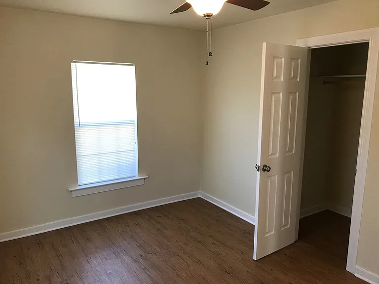 416 Shannon St — Photo 10