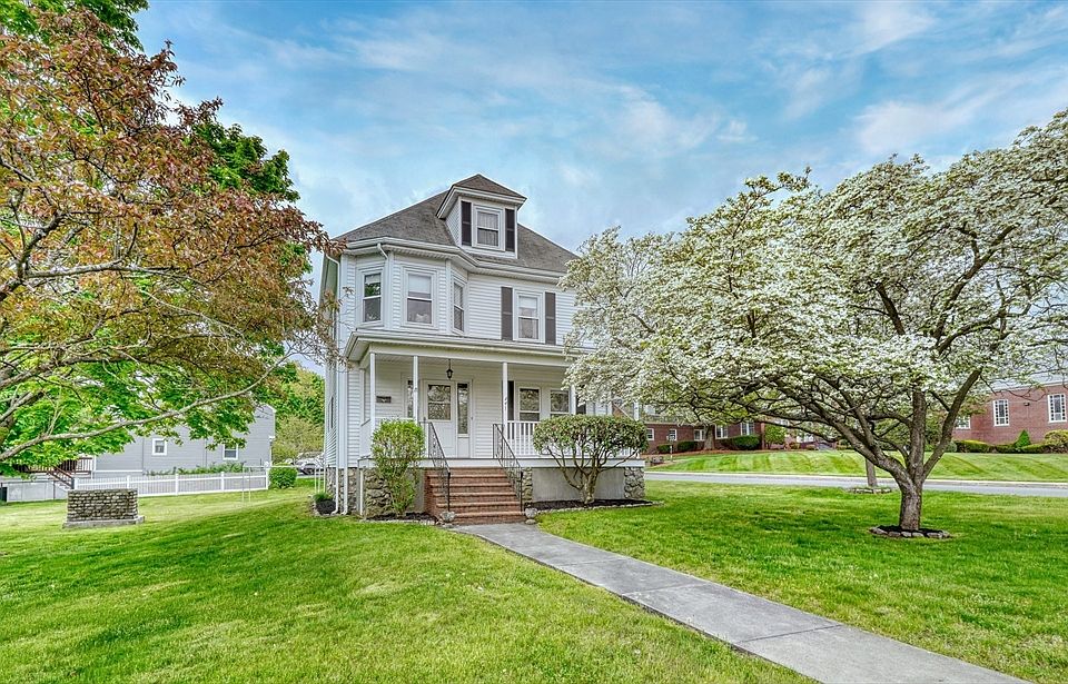 441 Upham St, Melrose, MA 02176 Zillow