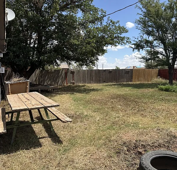 7701 County Road 1500 — Photo 13