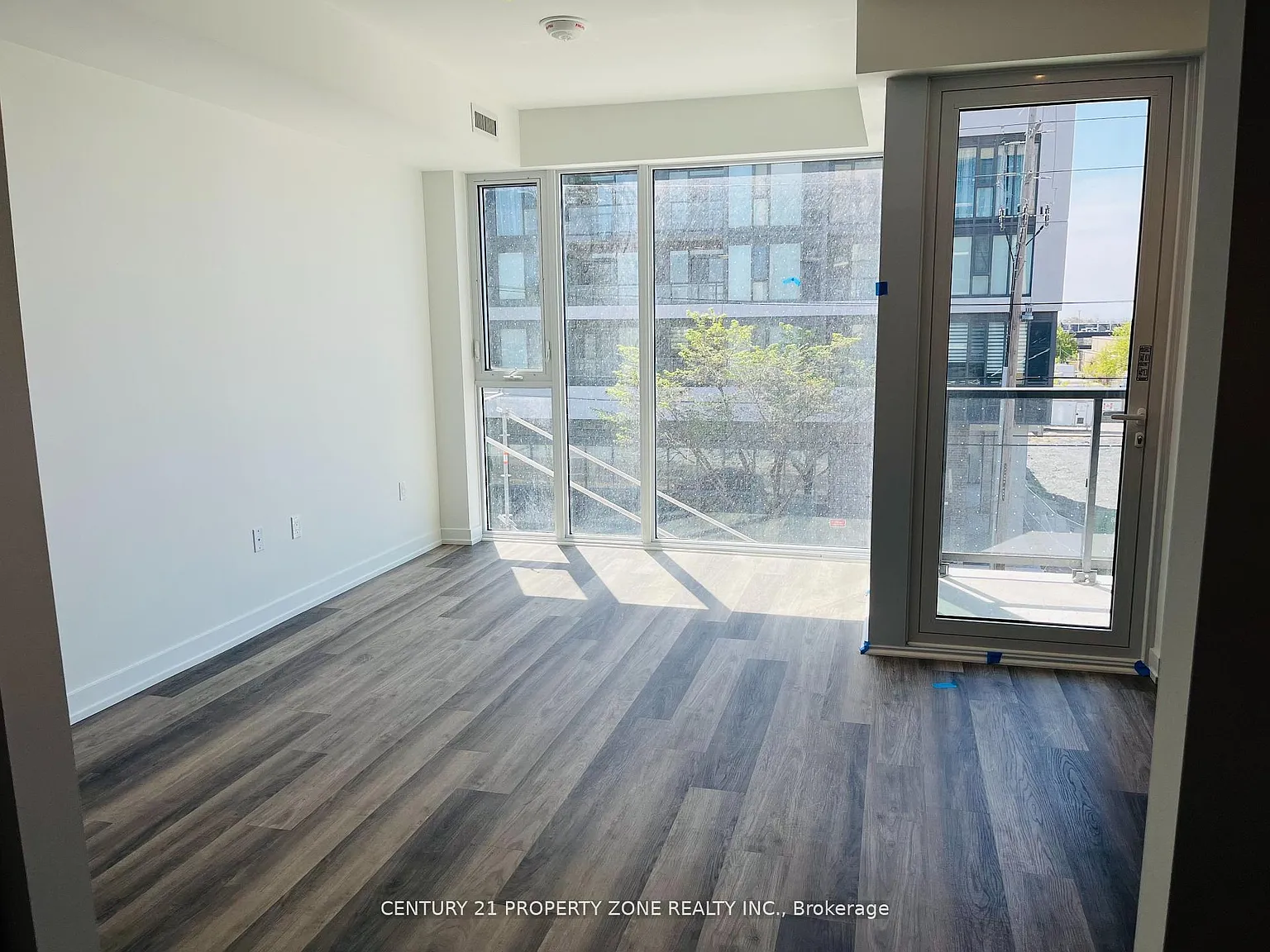 1 bed, $2,099 — Photo 3