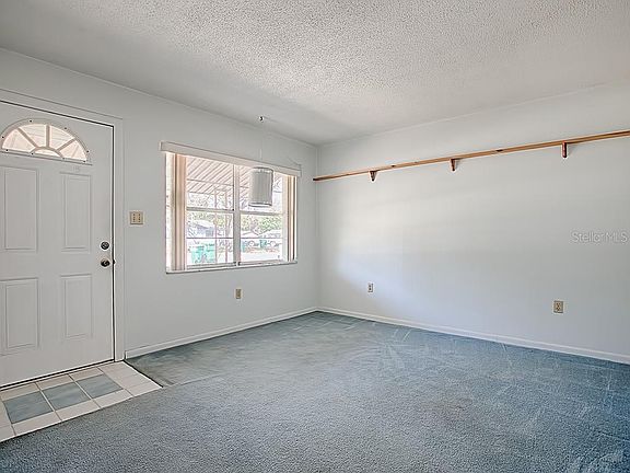 4th image of 707 Mike Ave
