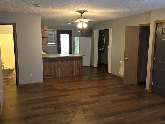 2nd image of 1000 Sugar Creek Ct #C-u