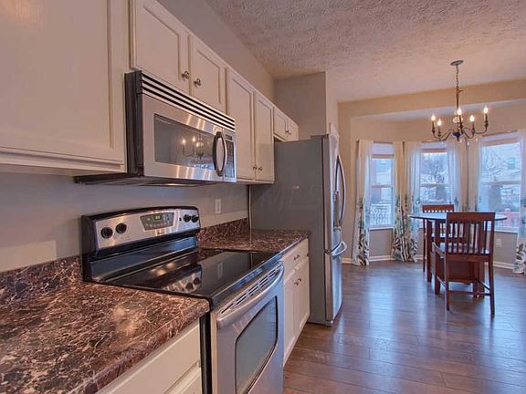 4th image of 4422 Greyhill St