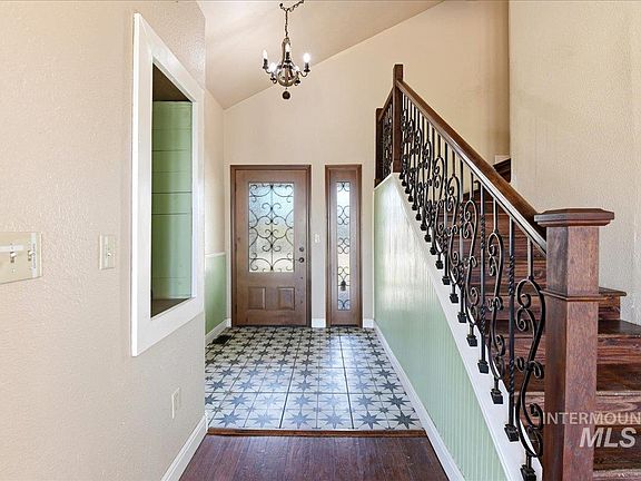 5th image of 7694 Birch Ln