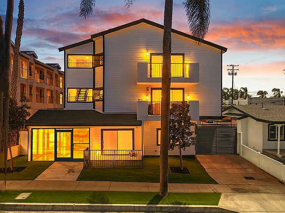2nd image of 1410 Coronado Ave APT 2