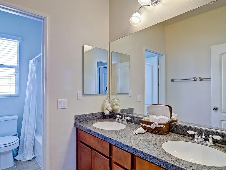 16489 Sunstone Dr — Photo 16