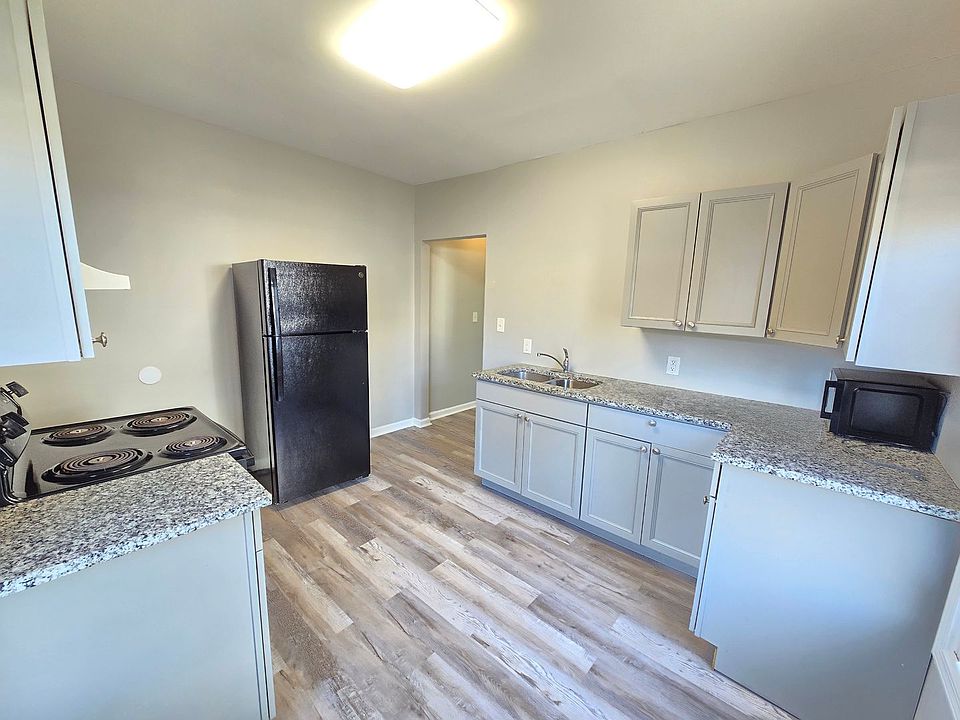 1st image of 115 N 46th St #1