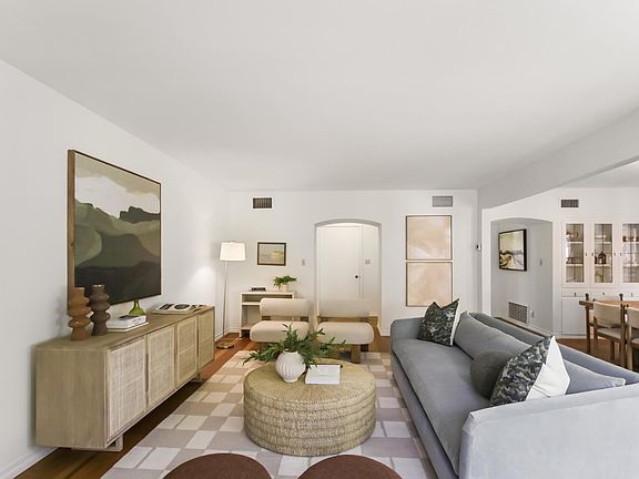 4th image of 1233 Robertson Way