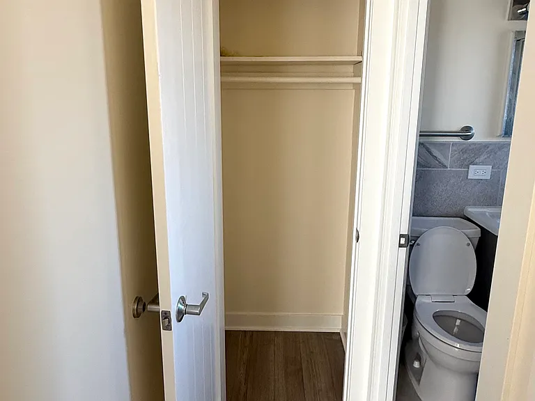 5802 W Lincoln Ave #5 — Photo 15