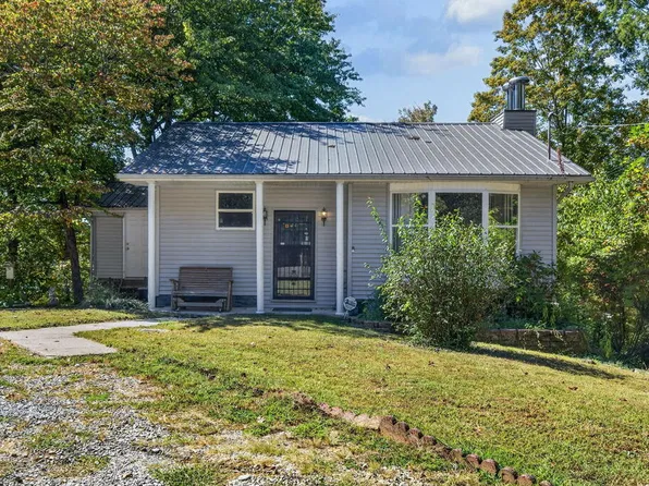 55 Lakeview Dr, Albany, KY 42602