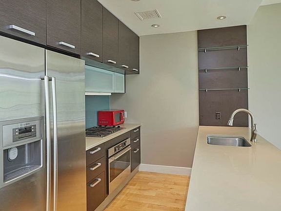 4th image of 309 2nd St #4K