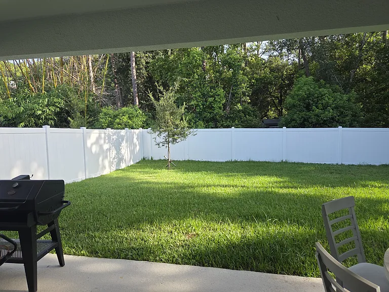 8025 Colby Cir — Photo 10