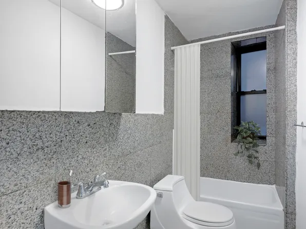 24 East 97th Street image 5 of 5