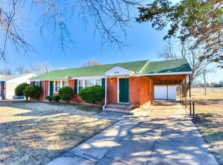 508 Babb Dr, Midwest City, OK 73110