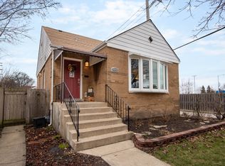 4114 Prairie Ave, Brookfield, IL 60513