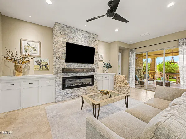 9754 E Thatcher Avenue, Mesa, AZ 85212