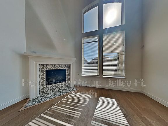 4th image of 1109 14th St