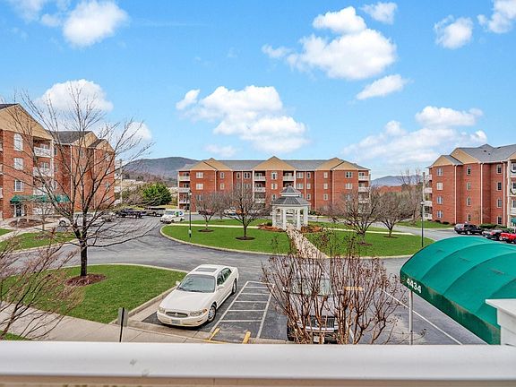 5th image of 4434 Pheasant Ridge Rd SW Unit 208