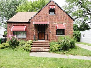 385 E 211th St, Euclid, OH 44123