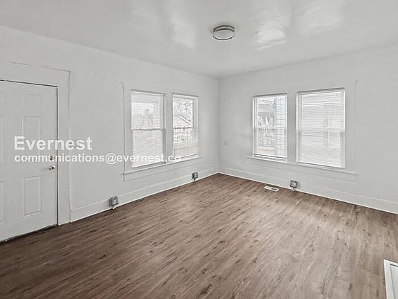 5th image of 1515 36th Pl N