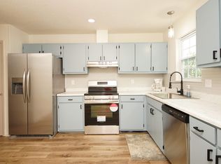 135 5th Ave, Shalimar, FL 32579