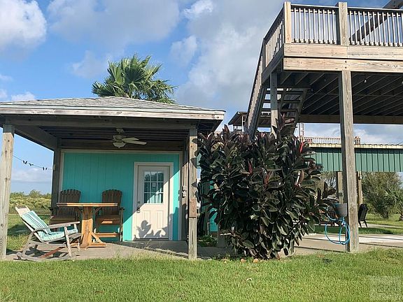 2nd image of 931 Wesley Way