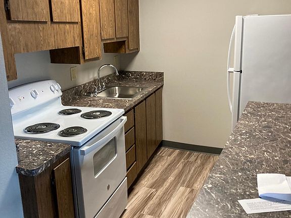 4th image of 1010 S Rockwood Blvd #308