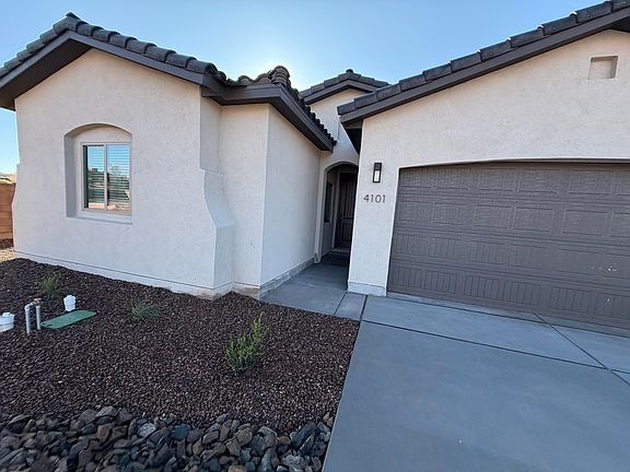 2nd image of 4101 Mountain Trail Ln NE